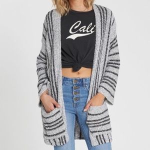 ⭐️OFFERS WELCOME!!⭐️ Billabong Good Times Long Cardigan